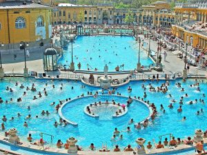 Spa Baths in Budapest, a relaxed bachelor party activity with EVG d'Enfer Budapest.