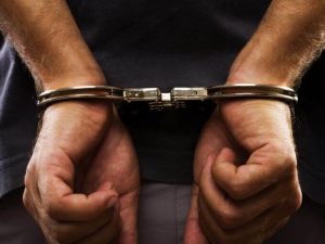The false arrest of the future groom by two police actors, an unforgettable experience for his bachelorette party in Budapest with EVG d'Enfer Budapest