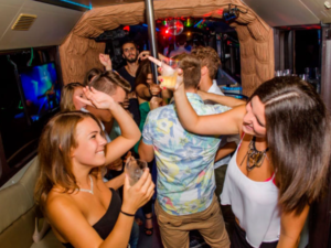 transfert en party bus à Prague avec EVG d'enfer