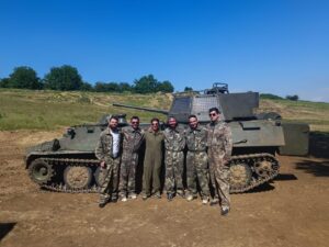 Chauffeur extra pour la conduite de tank avec EVG d'Enfer à Budapest